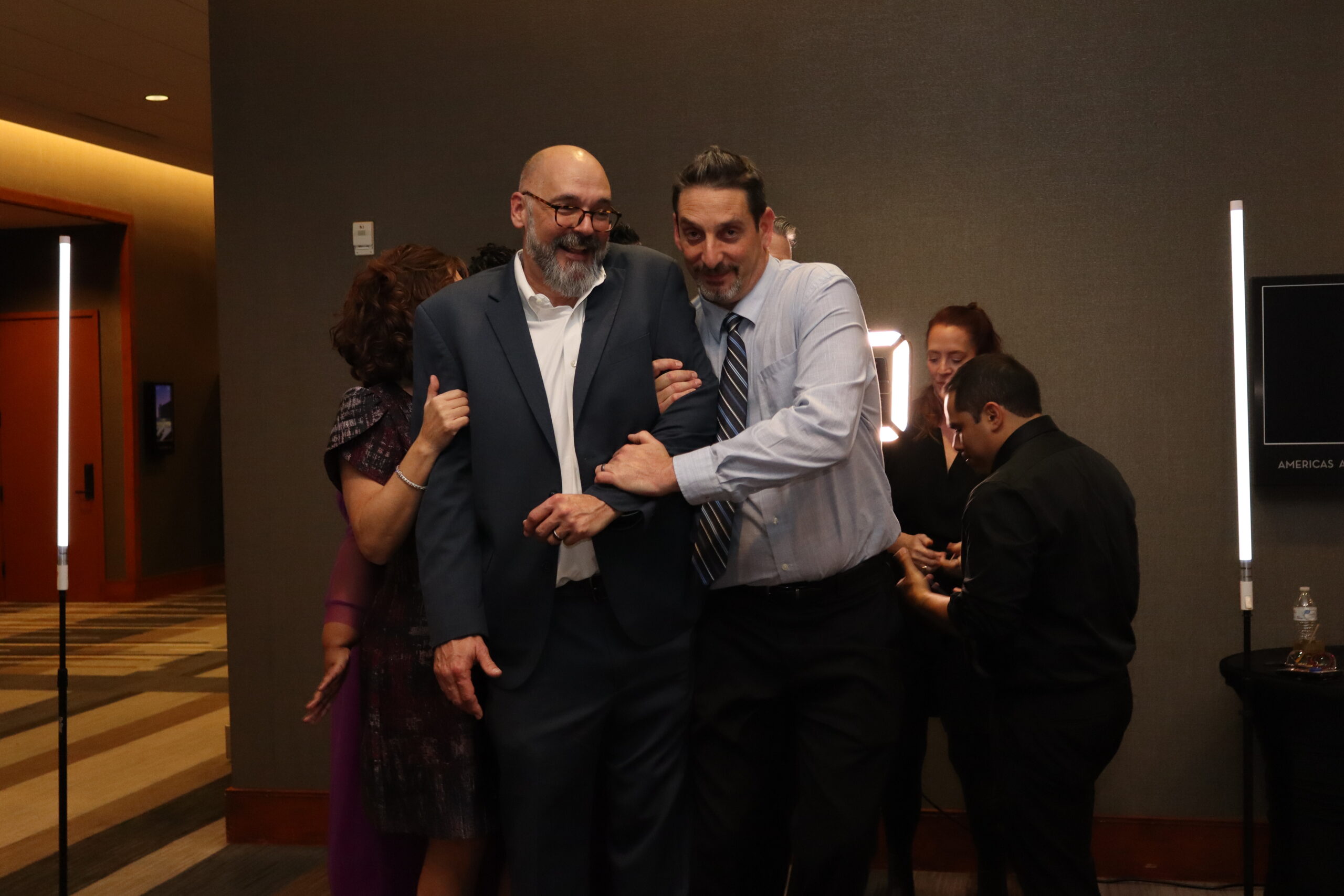 360 Photo Booth Dallas @photobomb